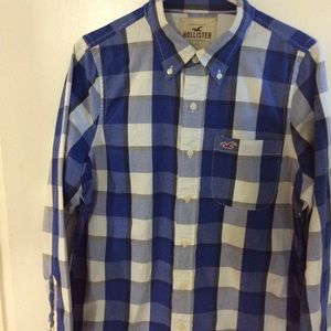 Holister mens button down tshirt